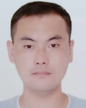 淘气小丫头